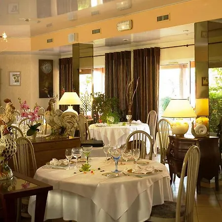 Logis Chez Bach 3* Chaussin